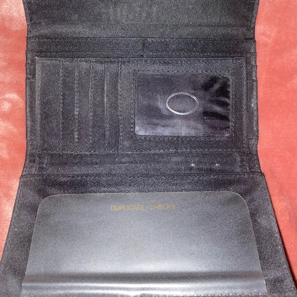 Wallet - Picture 3 of 3